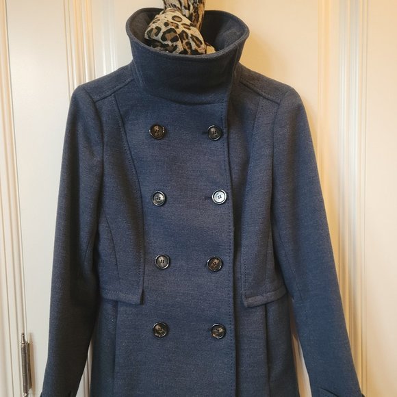 H & M Peacoat - Picture 2 of 11